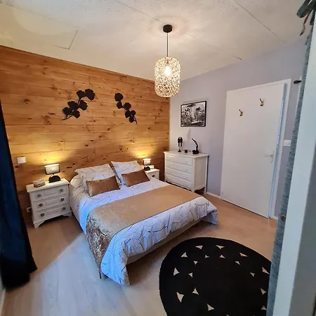 Bel  les Monts Du Cantal  Appartement